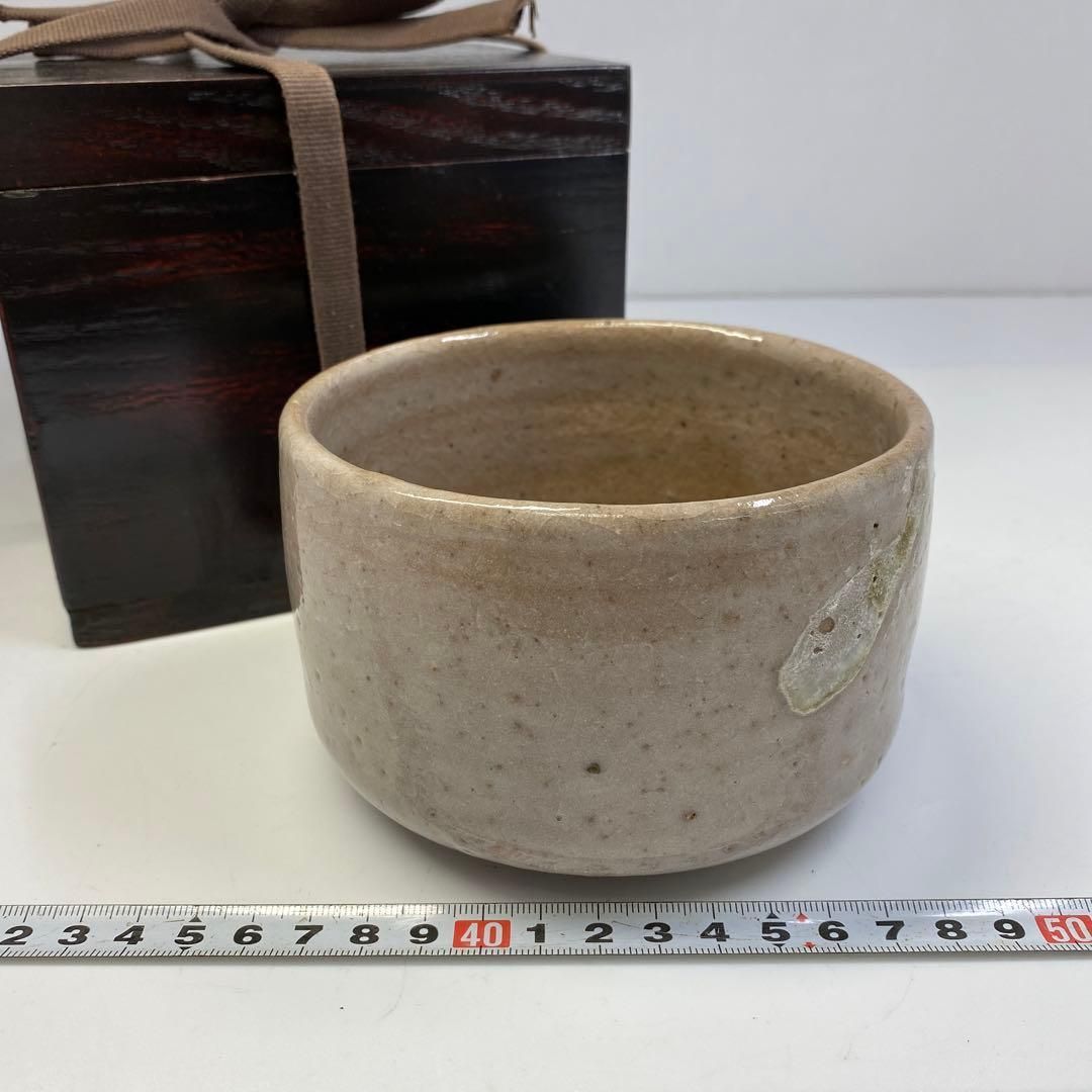 茶3 塗木 在銘志野茶碗 タコチ 口径約12㎝ 東里6-0623