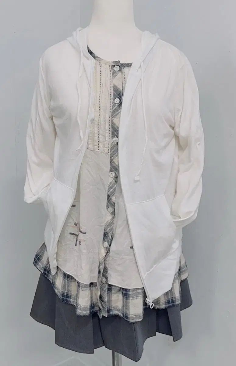日本 ヴィンテージ すずこ 蒼井 優 奇抜なルック ヴィンテージ ブラウス フード ジップアップ コーディネートセット WHO MAAHADDERANG_COM