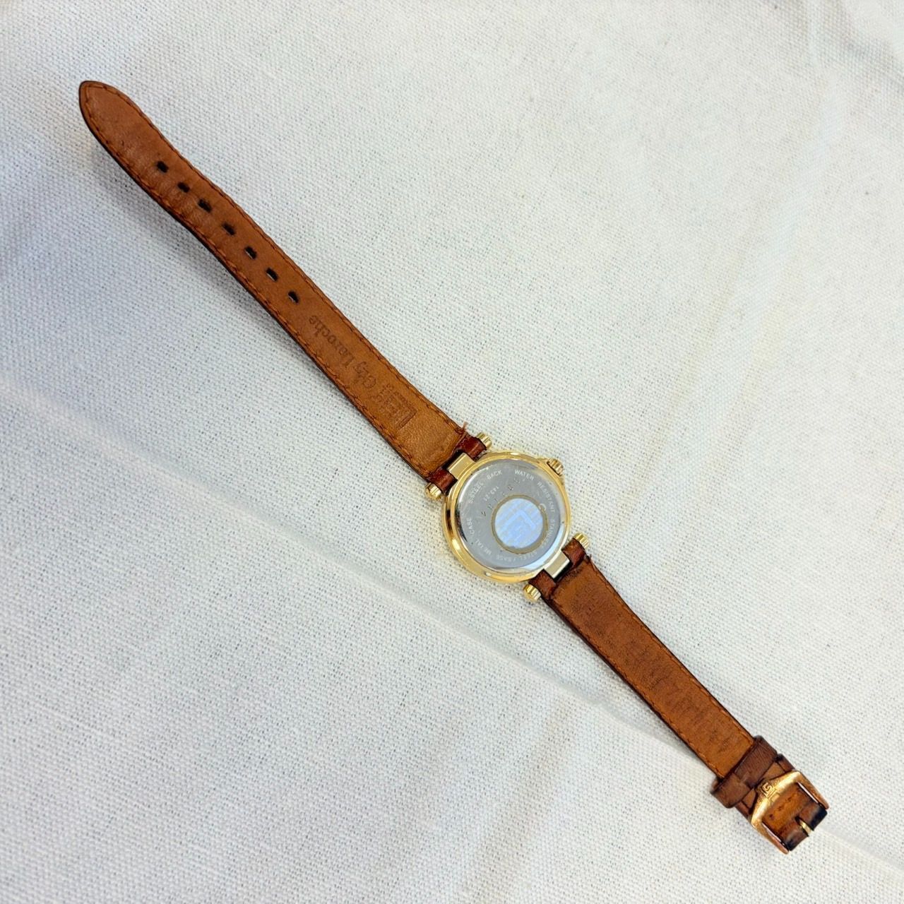 超美品 1990年代 Guy Laroche ギラロッシュ メンズ 新品電池 Yahoo 