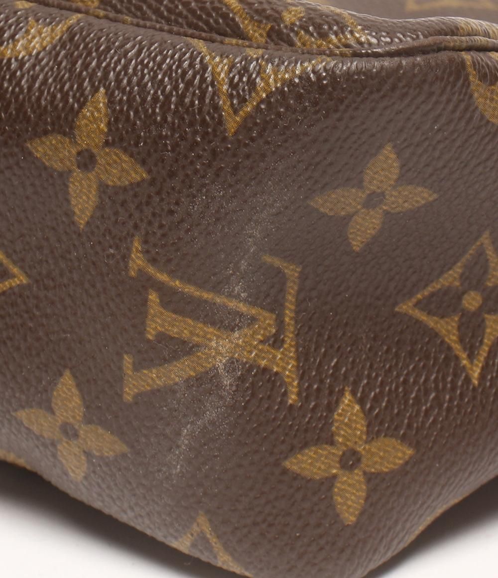 LOUIS VUITTON ルイヴィトン トゥルース・トワレット28 M47522