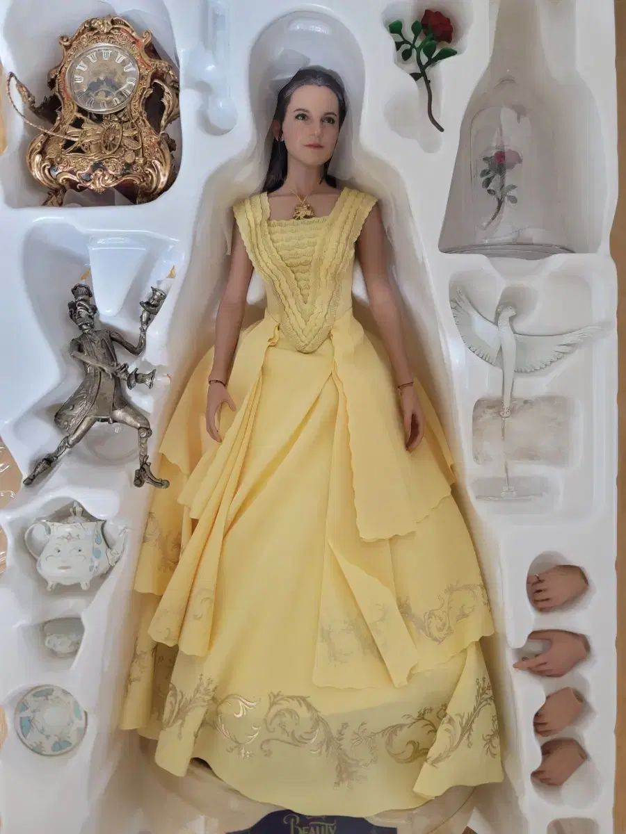 ホットトイズ 美女と野獣 ベル ホットトイズ ムービーマスターピース