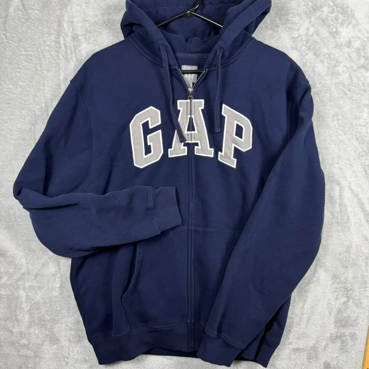 9090 フード付きジップアップジャケット ダークグレー 原宿本店購入