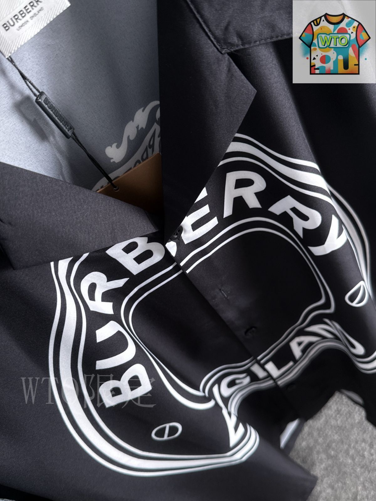 BURBERRY トップス y2k 大人気 Y2K✨️BURBERRYノバチェック スクエアネック ブラウス