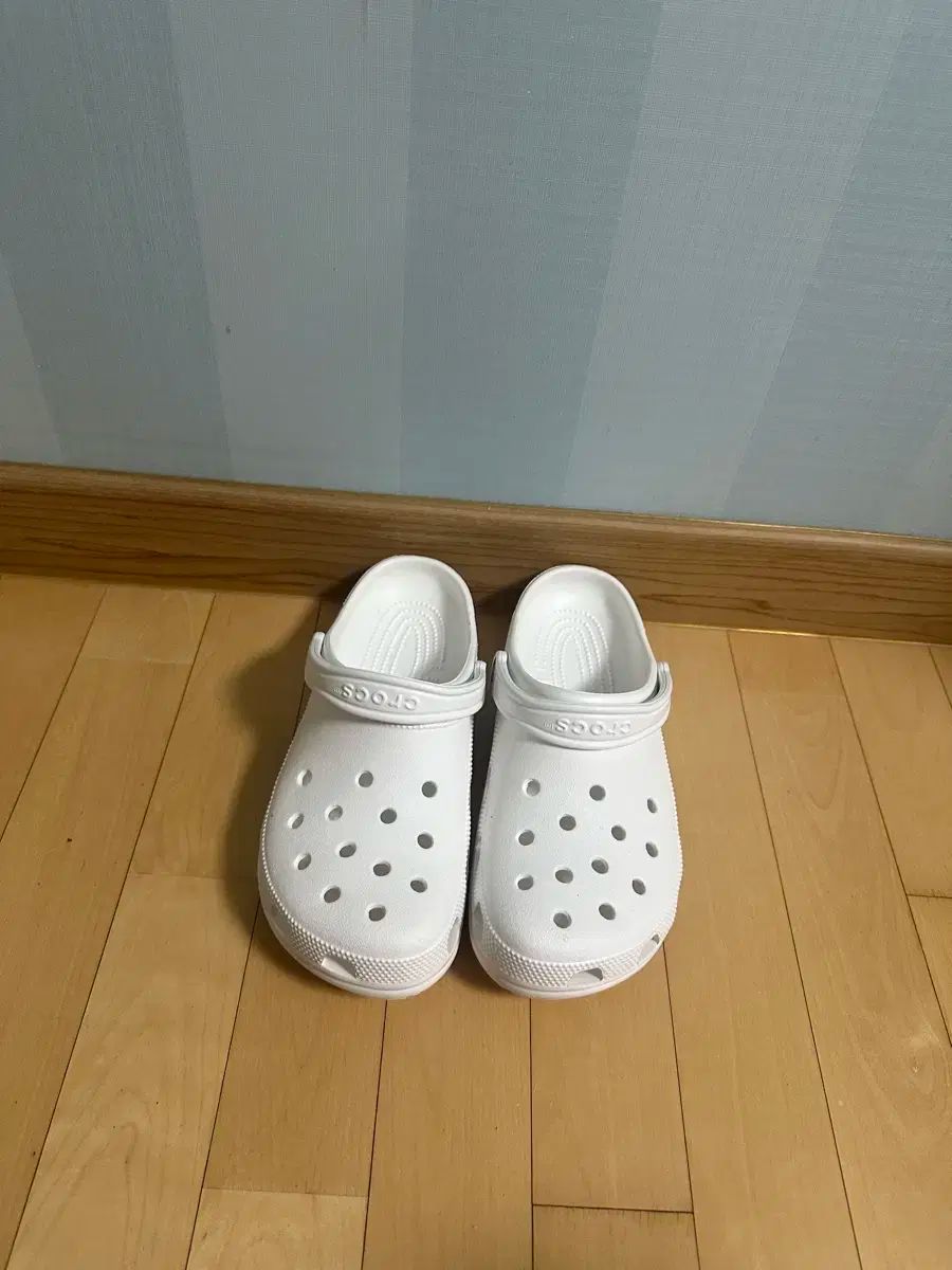 crocs クロックス クラシック 270