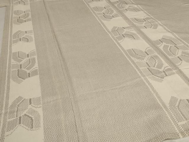 今すぐ一括検索！ 平和屋着物 夏物 本場大島紬 夏大島 白大島 花間道 正絹 AABB5953st