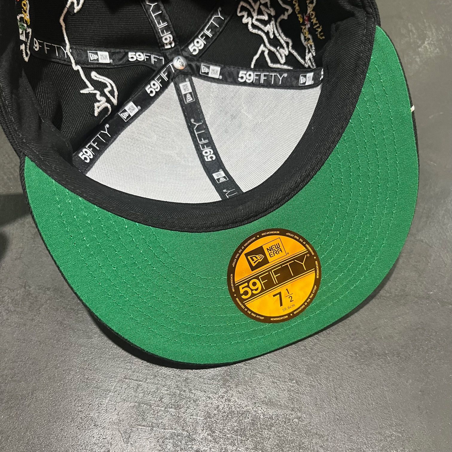 国内正規 Supreme 23AW Worldwide BOX Logo New ERA CAP