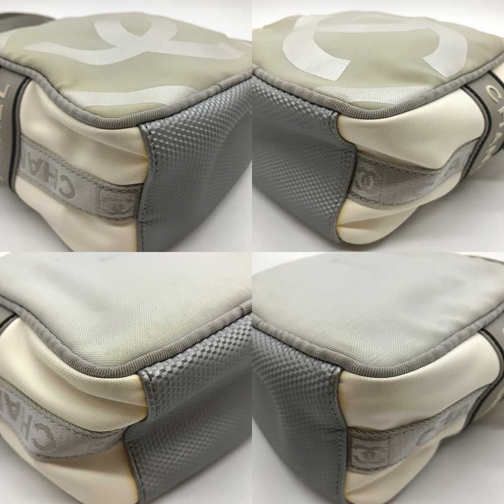 シャネル スポーツライン ショルダーバッグ ホワイト ナイロン 10番台  