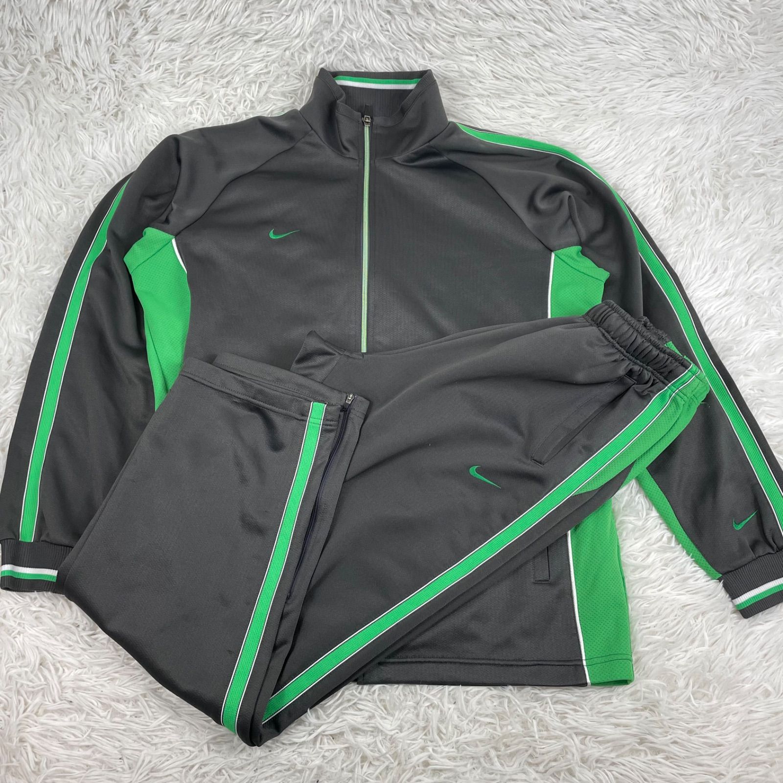 NIKE ヴィンテージ セットアップ Nike トラックジャケット 赤 80s NIKE