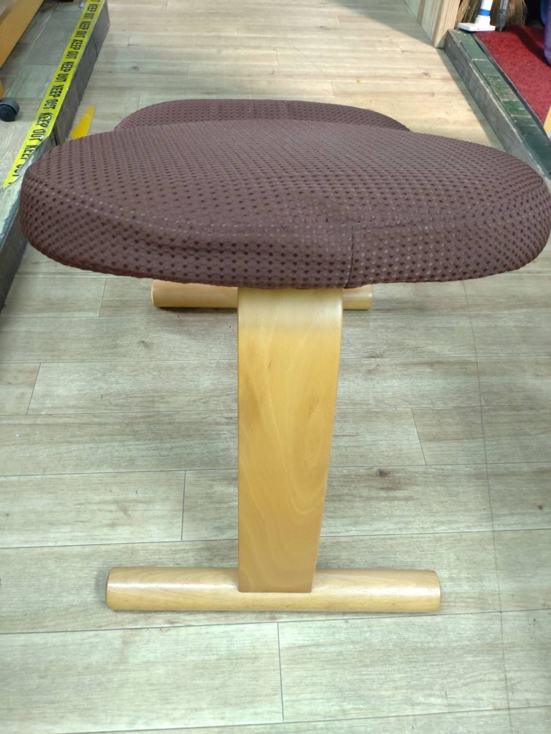 良品】 サカモトハウス バランスチェアイージー ベージュ 姿勢矯正