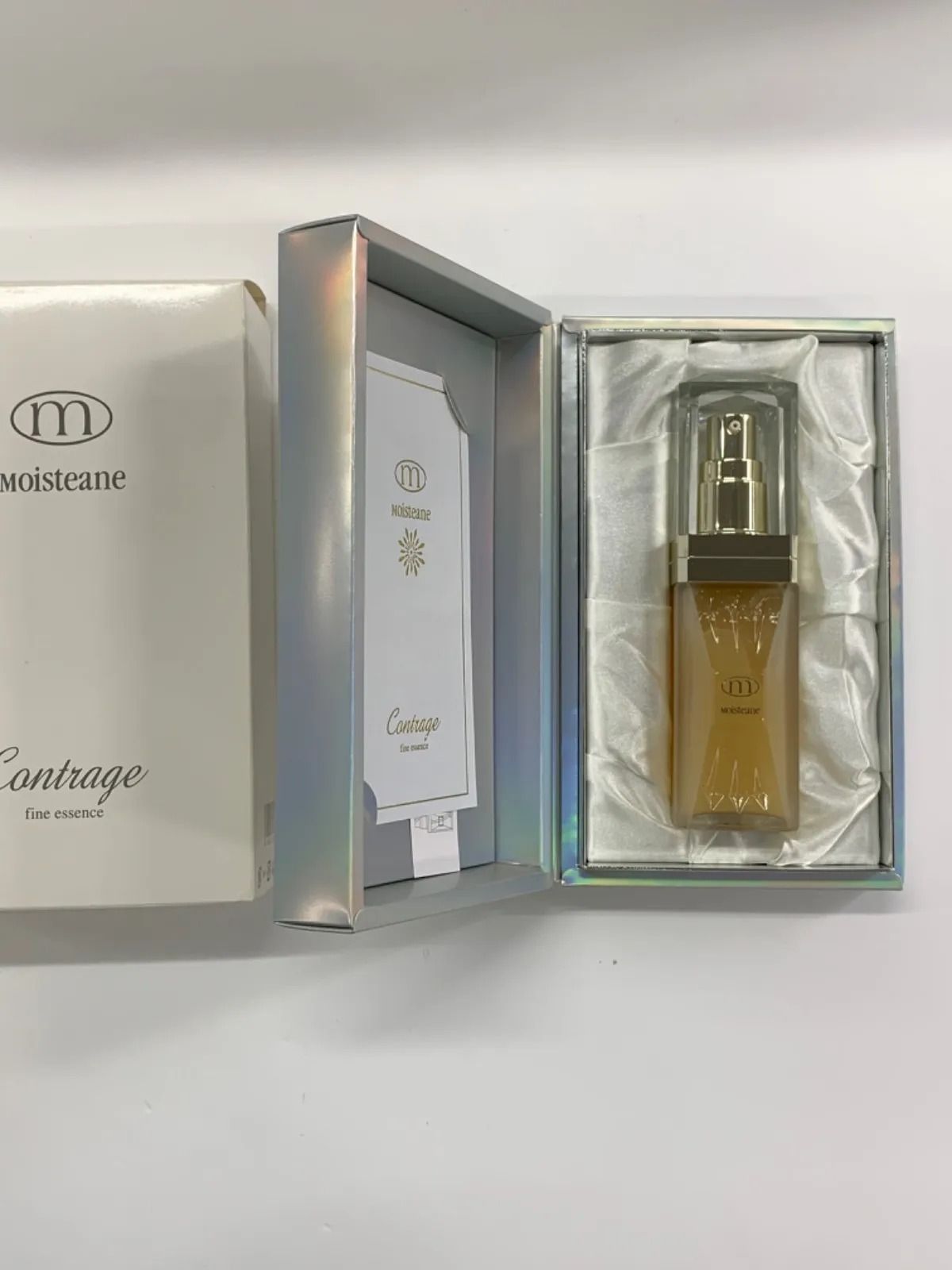 コントラージュ ファインエッセンス モイスティーヌ コントラージュ