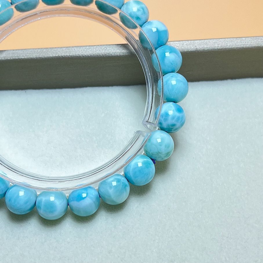 ドミニカ共和国産のラリマー