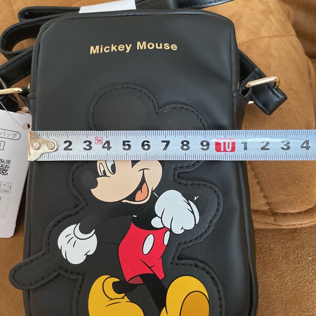新品 未使用 ディズニー ストア限定 ミッキー ショルダーバック ポーチ