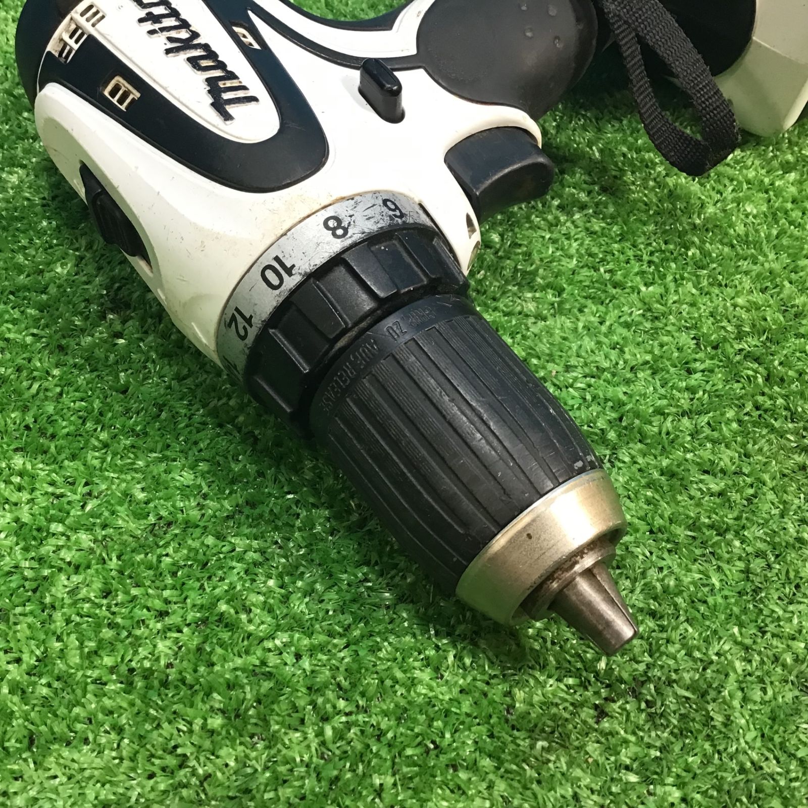 〇マキタ(makita) コードレスドライバドリル DF440DZ【岩槻店