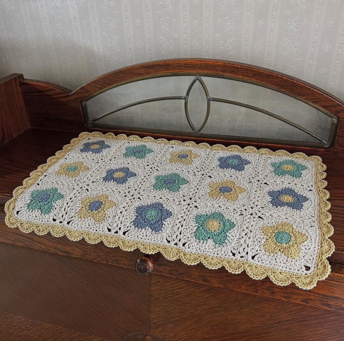 専用ページ お花モチーフ マルチカバー オーダー品 お花モチーフのマルチカバー｜hime*hima さんコラボキット