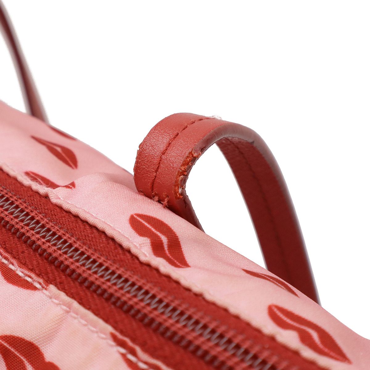 PRADA ショルダーバッグ 唇モチーフ PRADA ショルダーバッグ 唇モチーフ