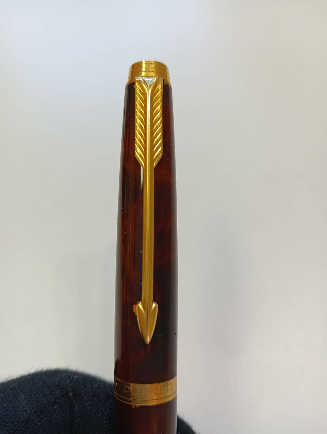 中古品】Parker パーカー 万年筆 ペン先 14K 585 ブラウン マーブル 名