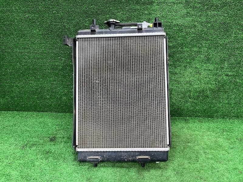 タント LA610S ラジエーター ウェルカムシートX SA2 4WD T.RAD 321161 16400-B2400 R67