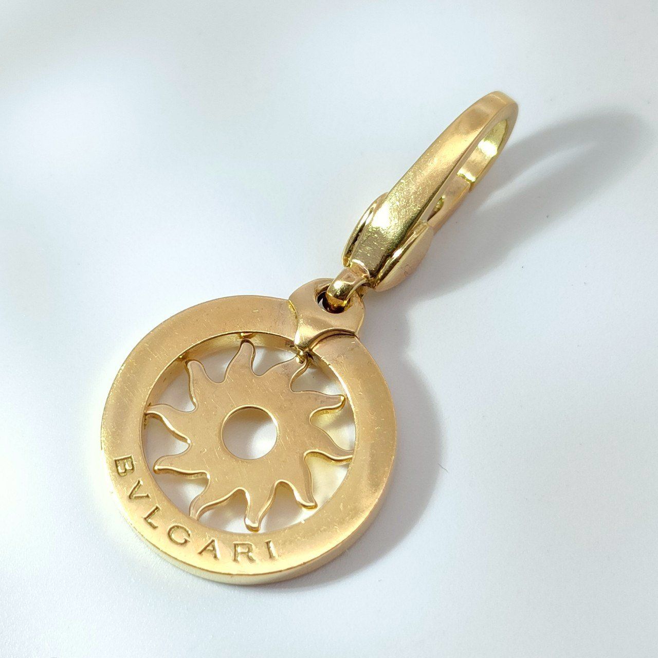 18金 K18 男女兼用 ブルガリ トンドサン ネックレストップ キーホルダー 3.71ｇ B511