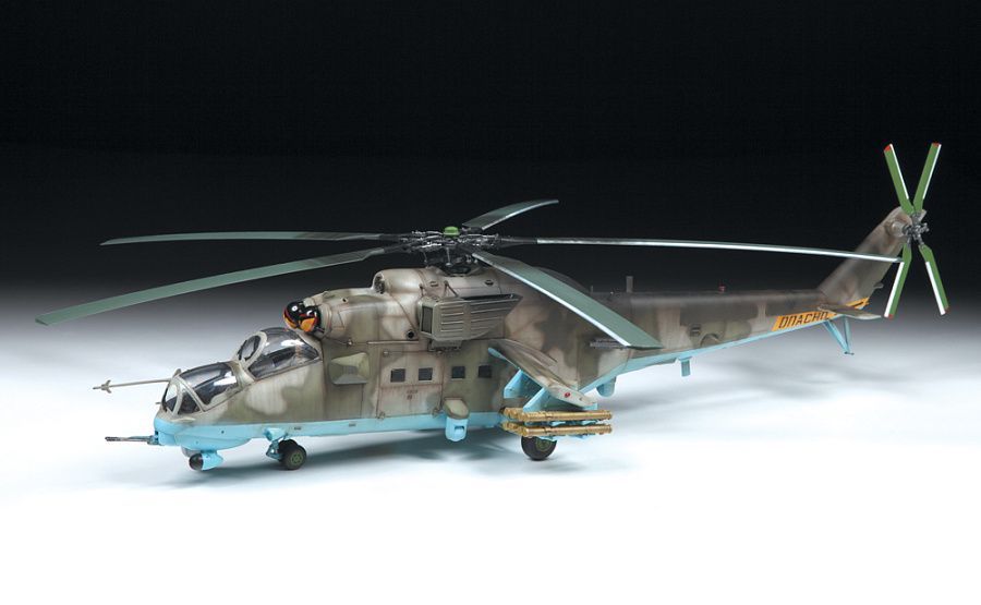 2月17日出荷再開】ZVEZDA 4813 1/48 ロシア MI-35M Hind E 攻撃
