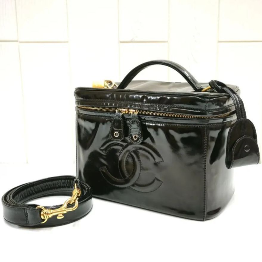 正規品 CHANELエナメル ハンドバッグ 