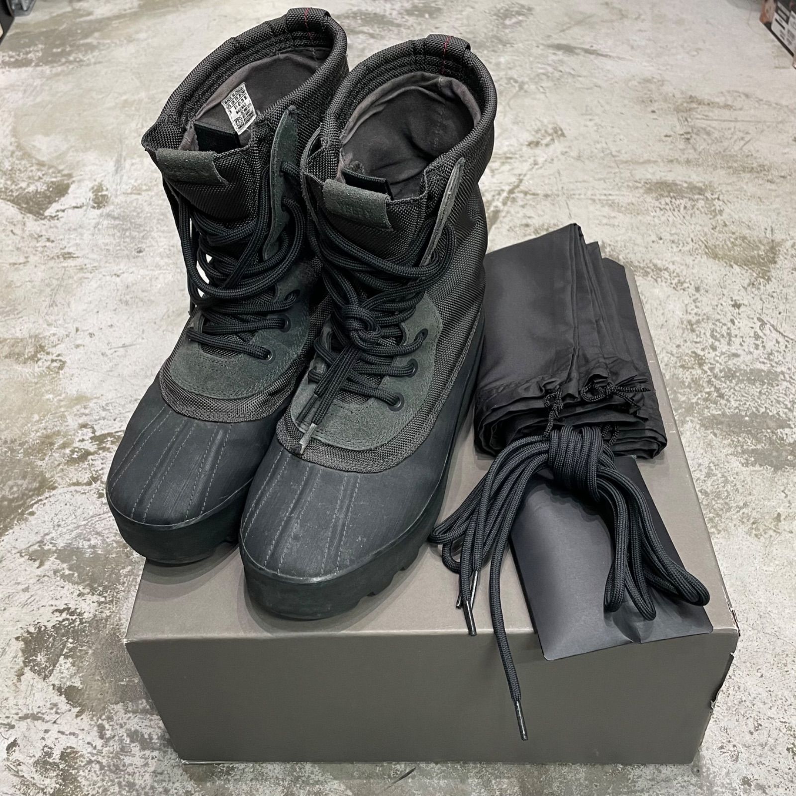 adidas Yeezy 950 Boot Pirate Black 2015年製 パイレーツブラック 