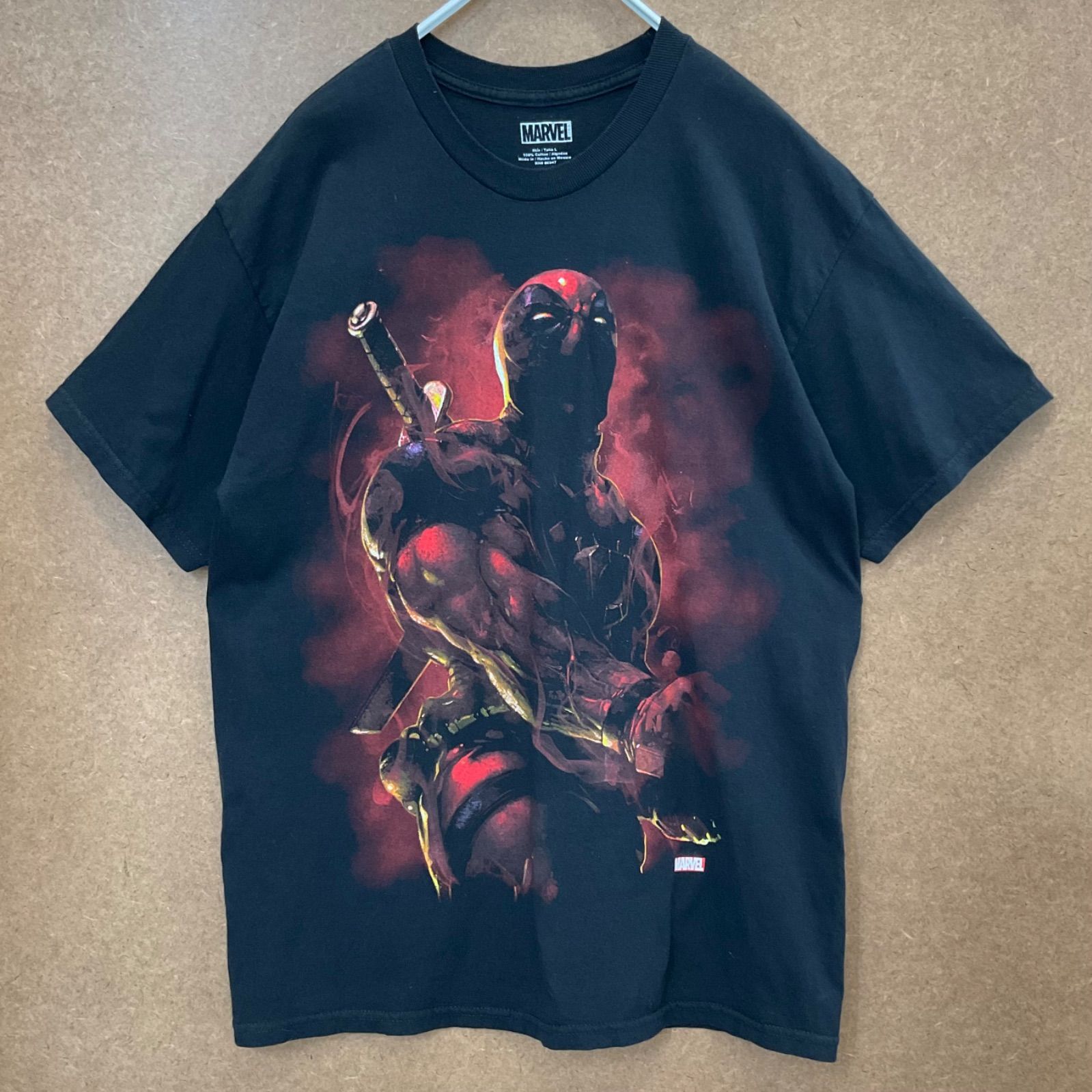 US古着 デッドプールDEADPOOL 劇画調イラスト MARVEL 半袖tシャツ黒L