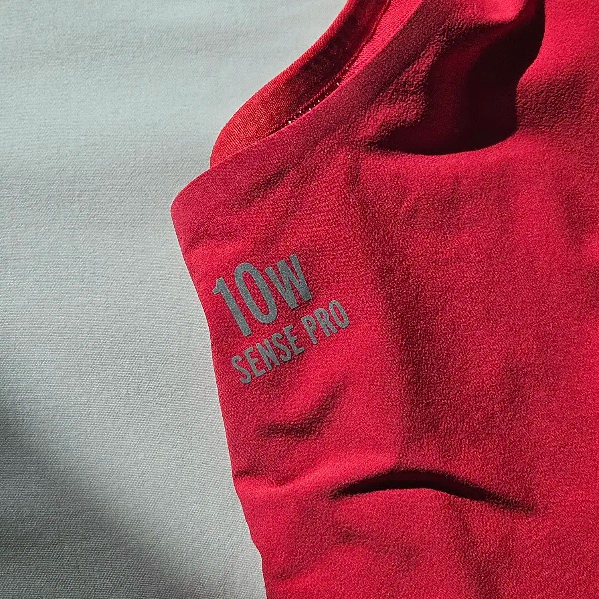 Salomon サロモン 実行しています ベスト レディース S レッド HRDEVELOPMENT_JP