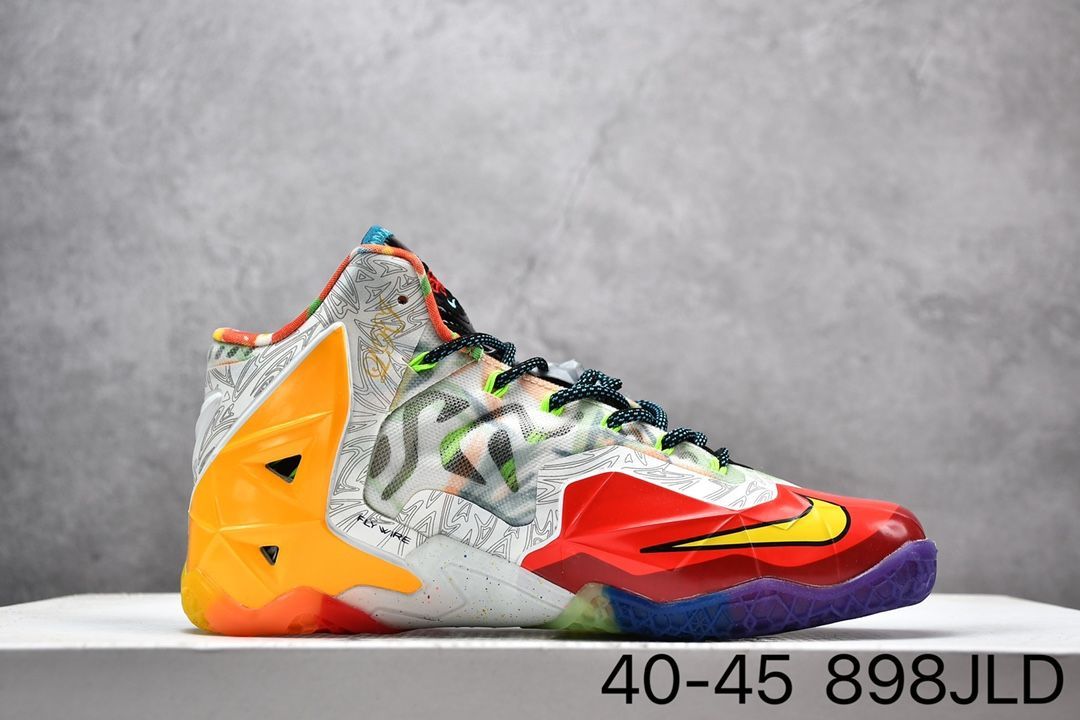 値下げします 新品 Nike Lebron 11 Premium What the Lebron ナイキ　レブロン　１１　プレミアム　ワット　ザ　レブロン