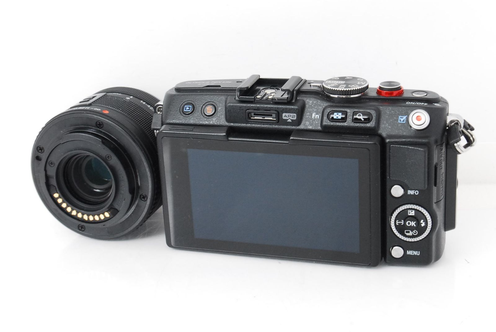 ニコン Nikon D5500 レンズキット 《ショット数4552回》