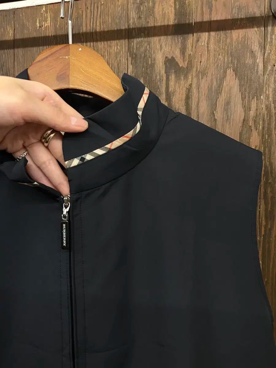 バーバリー ブラック