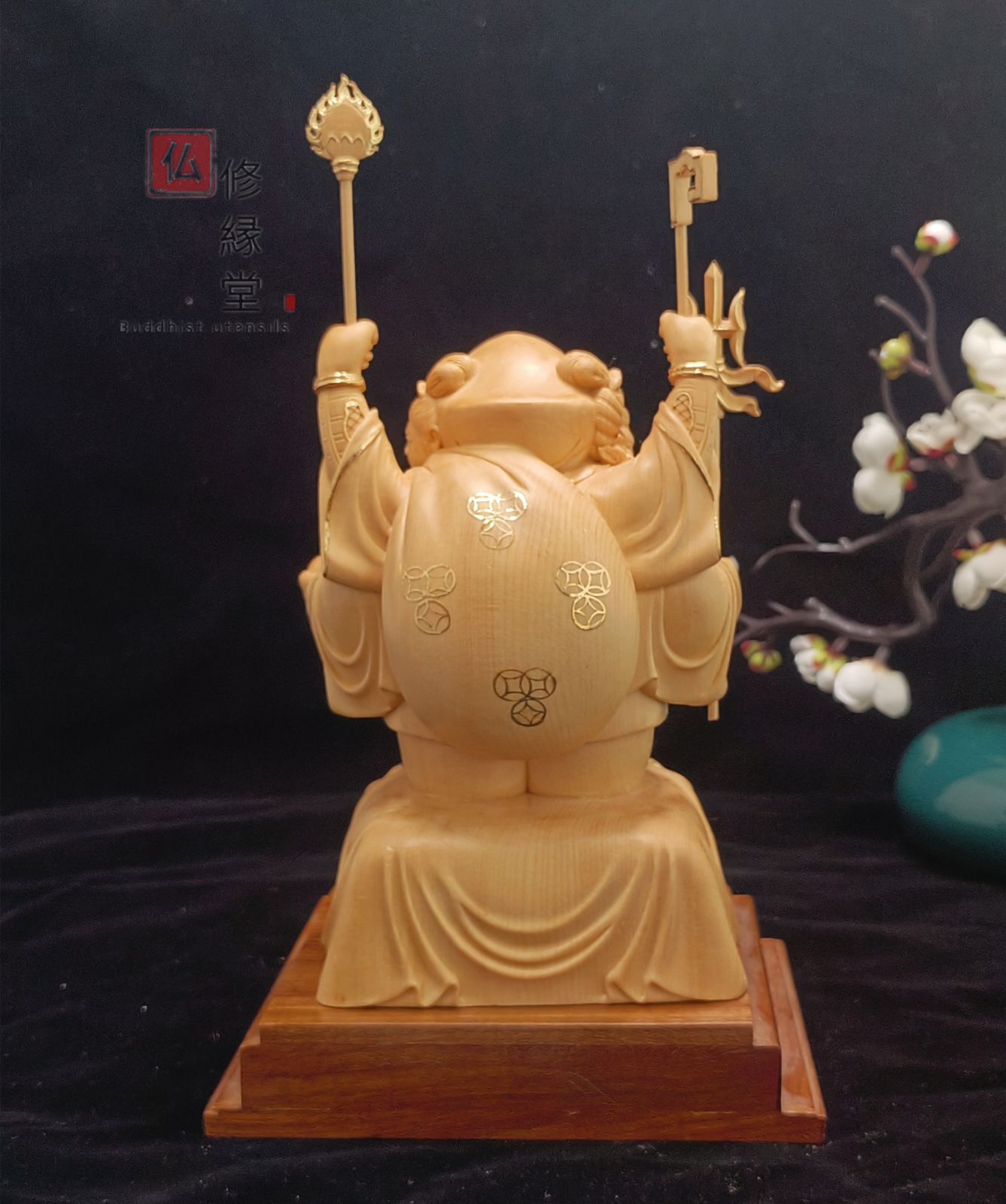 木の彫刻　　一刀彫　大黒様　金運アップ 木の彫刻一刀彫大黒様金運アップ