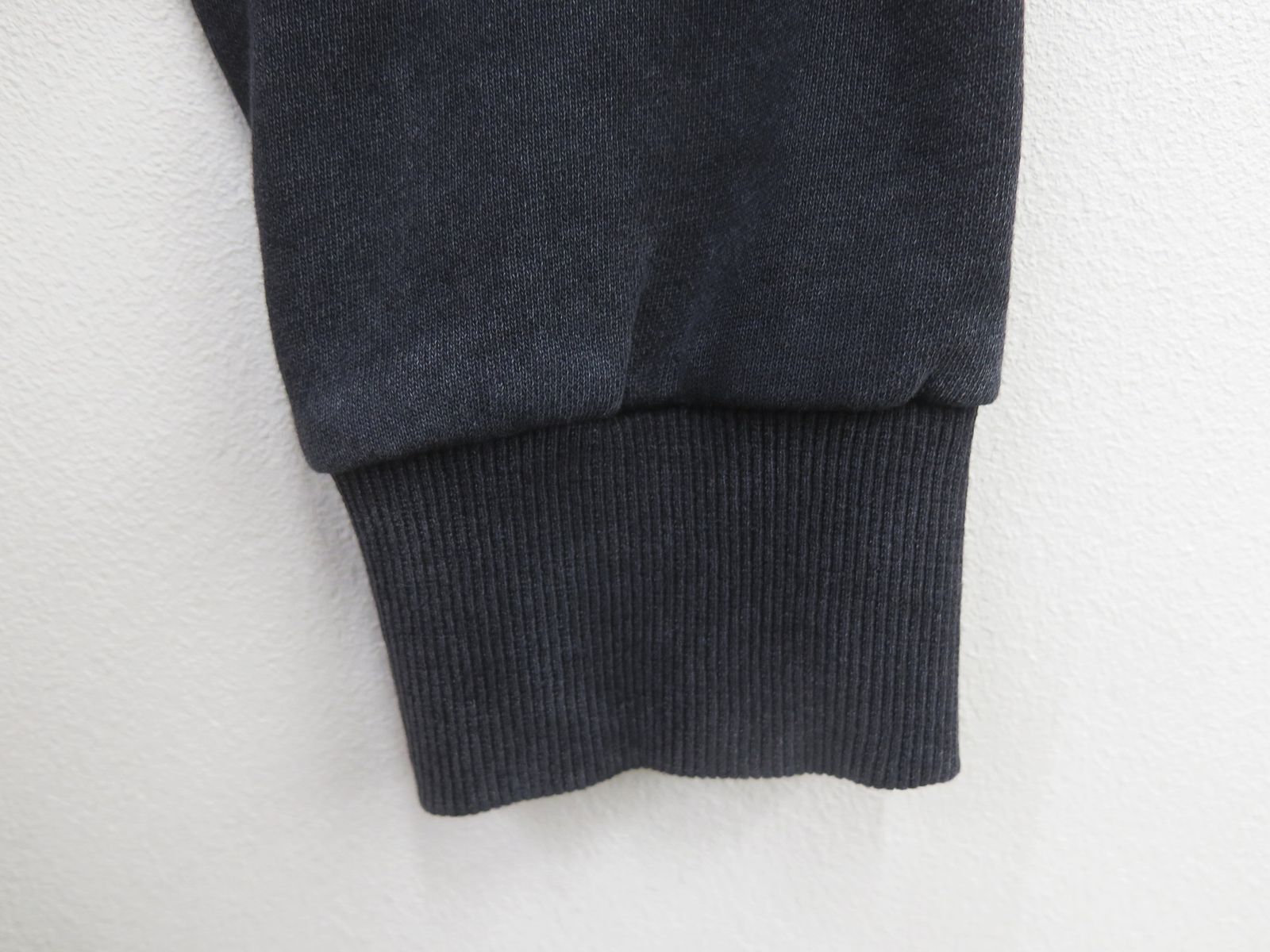 パフロゴ パーカー