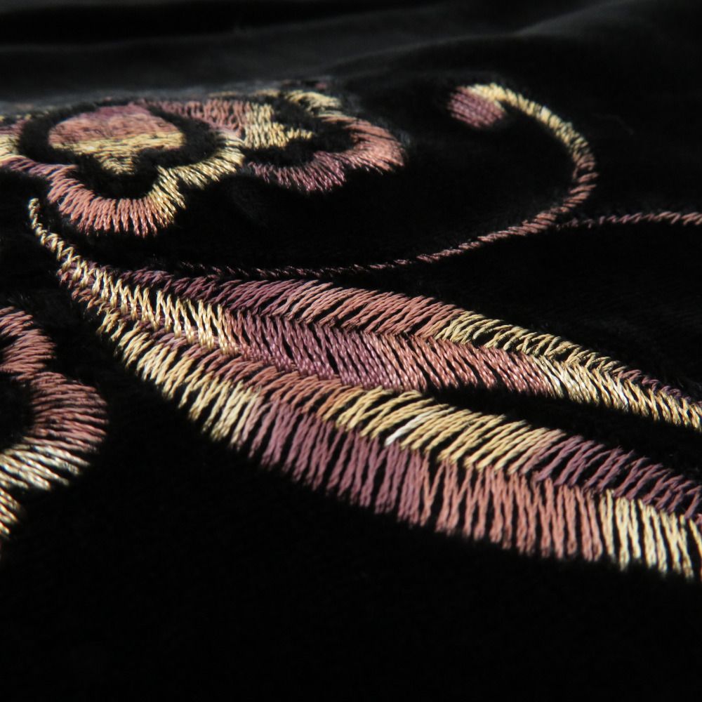 ショール ベルベットショール 黒x紫 刺繍入り  長さ170cm 【キモノオフ野々市若松店】 ショール ベルベットショール 黒x紫 刺繍入り 長さ170cm - メルカリ