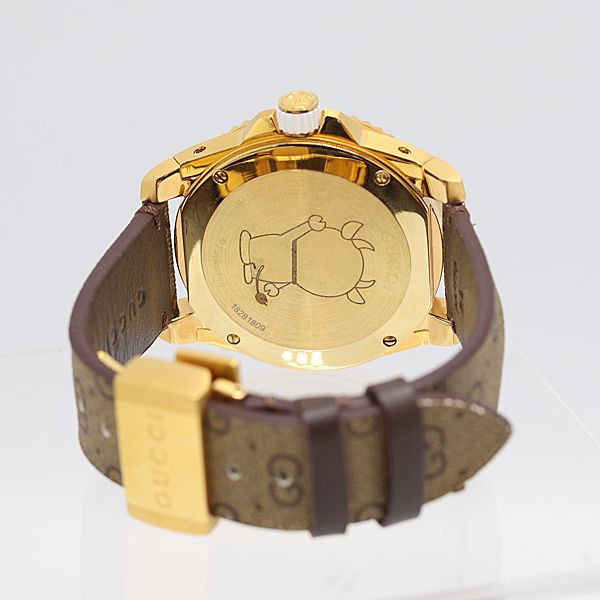 デッドストック級 稼働 美品 グッチ YA136334 ダイブウォッチ  