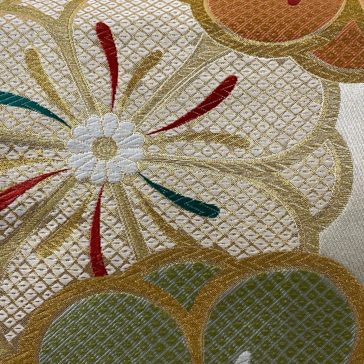 袋帯 美品 秀品 振袖向き 桜 花 金銀糸 箔 銀色 六通 正絹