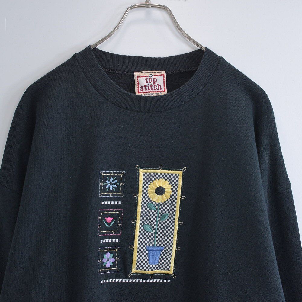 80〜90s アメリカ製 top stitch フラワー刺繍 デザイン スウェット