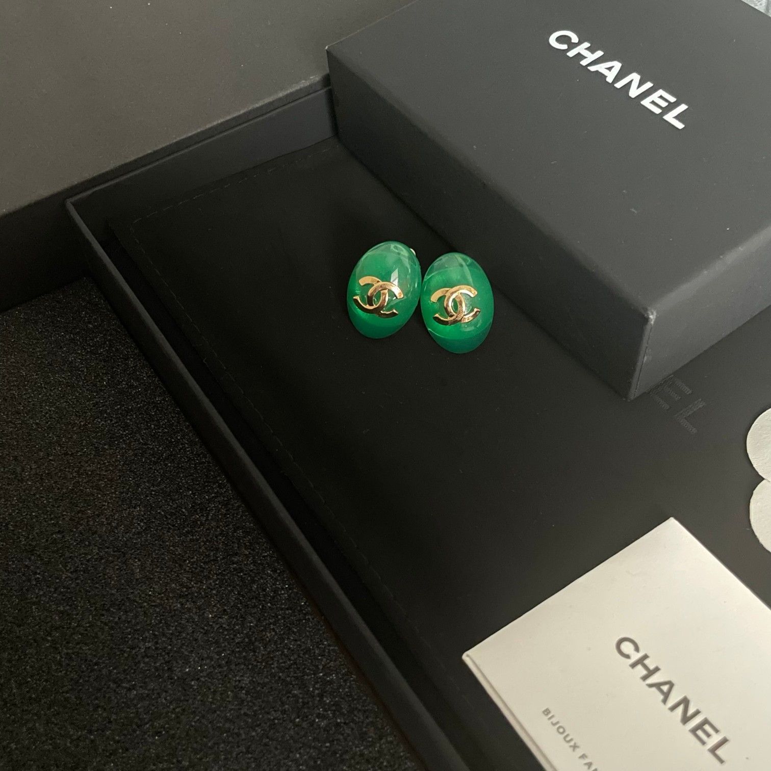 【優雅で艶やか！】洗練された輝きを演出◇ CHANEL ピアス org.jpg