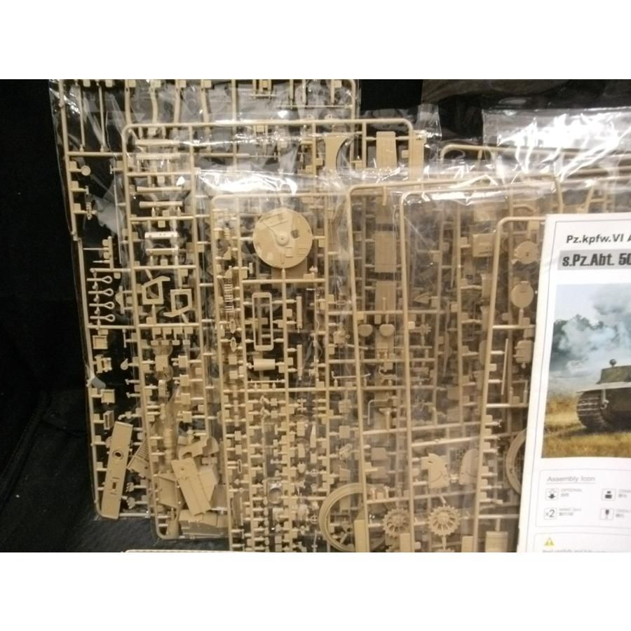 訳あり 未組立品 RMF 重戦車前期型 Tiger1 タイガー1 1/35 RM