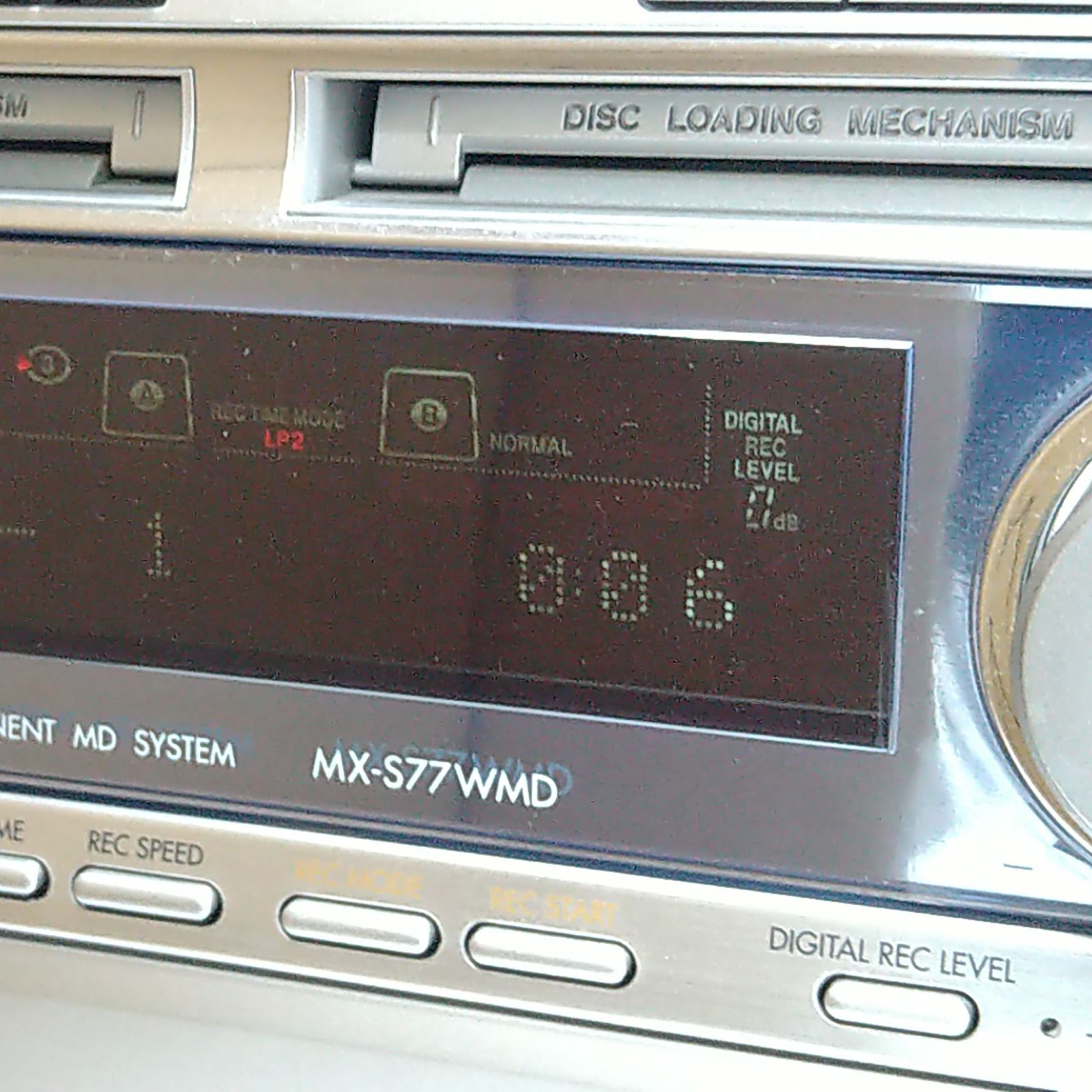 ✦廃盤品　ビクター　CD MD　コンポ　CA-MXS77WMD ✦廃盤品 ビクター CD MD コンポ CA-MXS77WMD - メルカリ