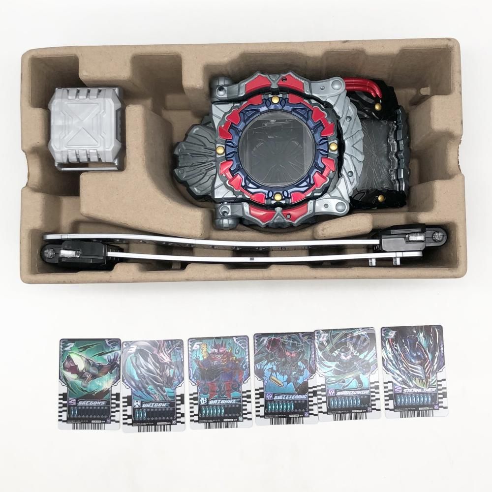 中古】開封 バンダイ 仮面ライダーガッチャード 変身ベルト DX