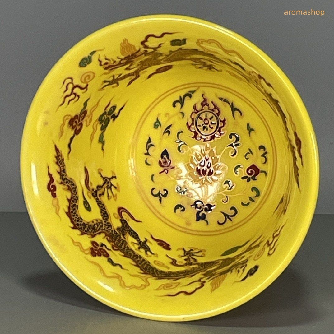 中国古美術品 黄釉暗刻龍文鉢 黄南京 骨董品
