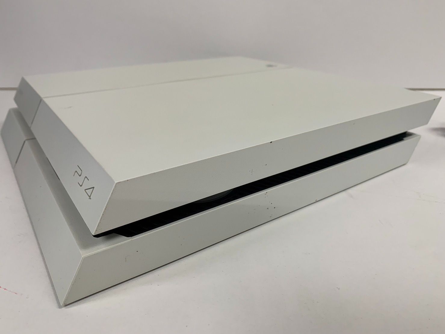 25.PS4 CUH-1100A Bo2 500GB Glacier White (コントローラー