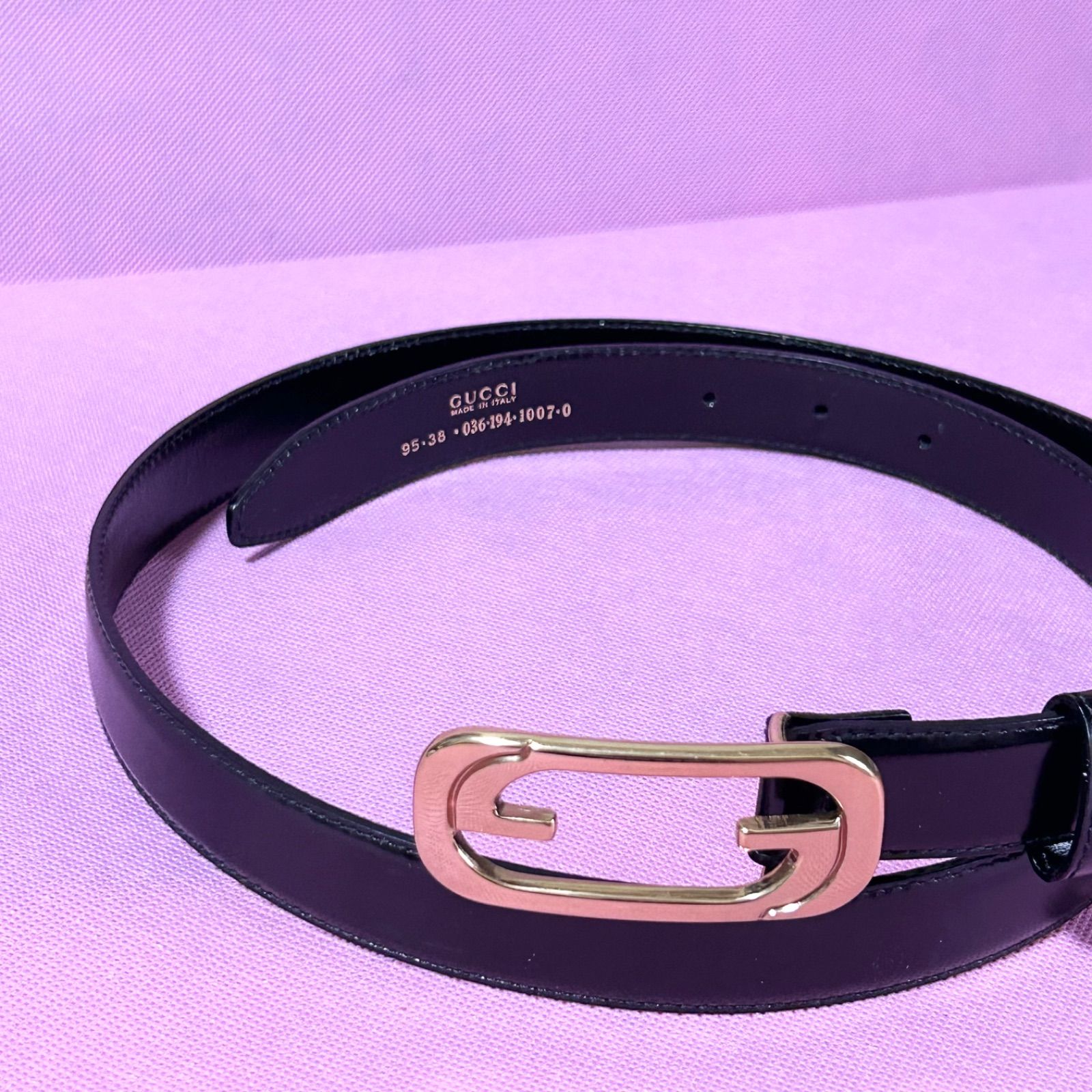 ゴールド金具 インターロッキング