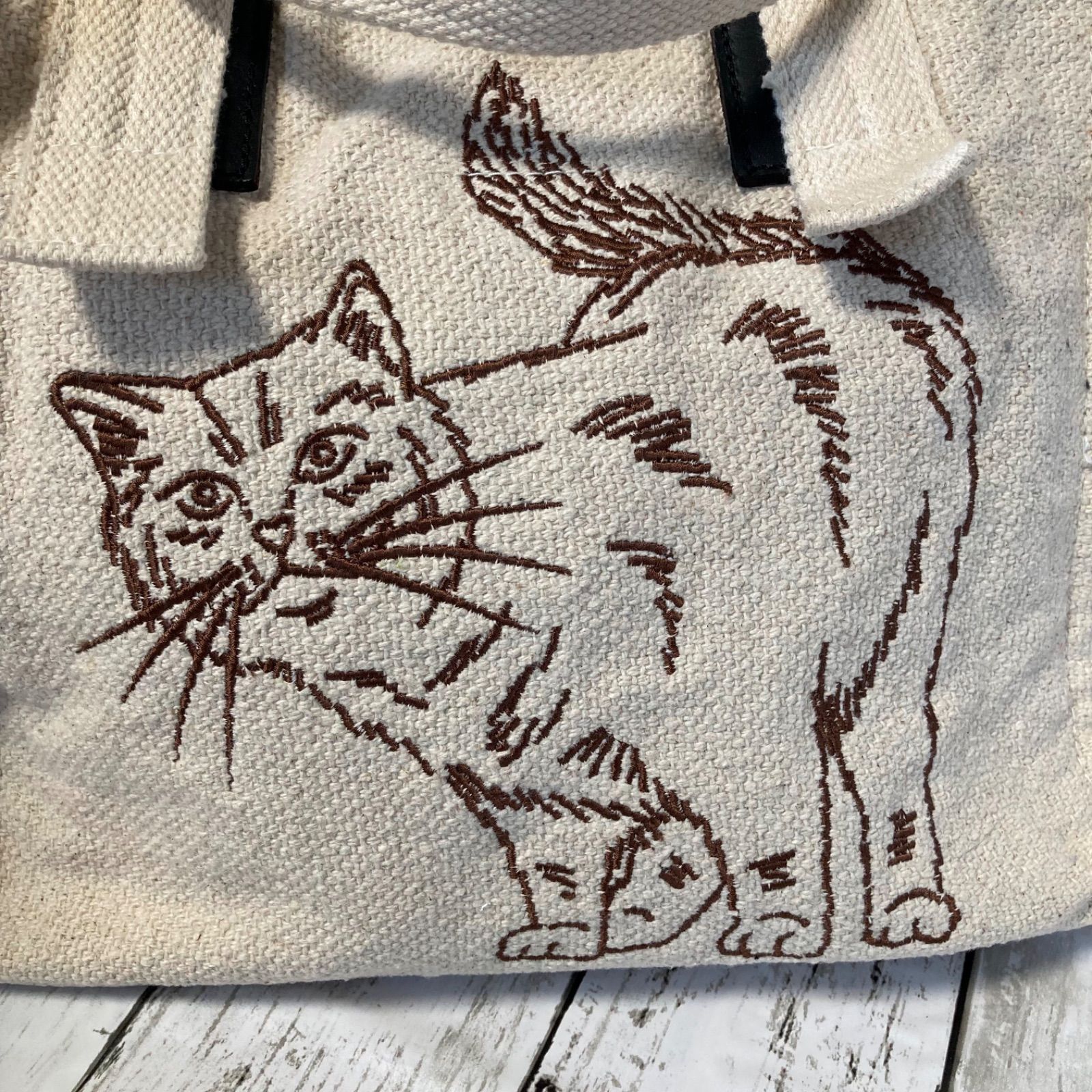 イアパピヨネ ねこ家族のお母さん ミディアムコットントートバッグ
