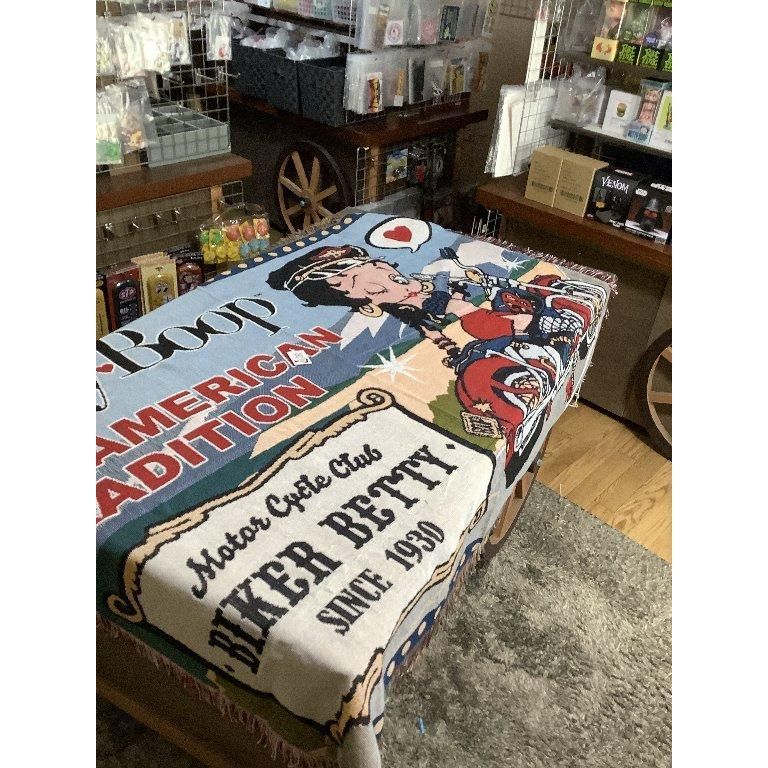 フリンジタペストリー