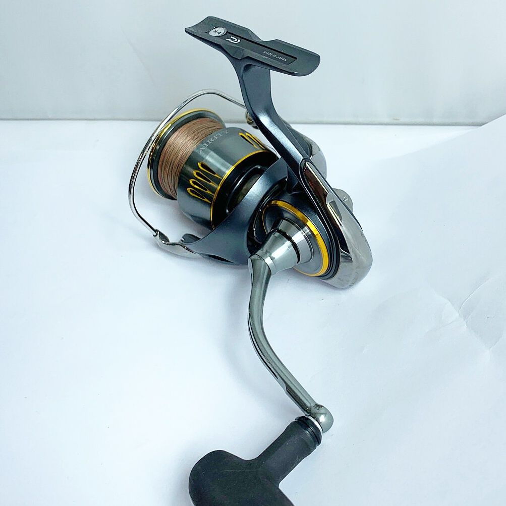 DAIWA ダイワ エアリティ LT4000-XH スピニングリール キズあり