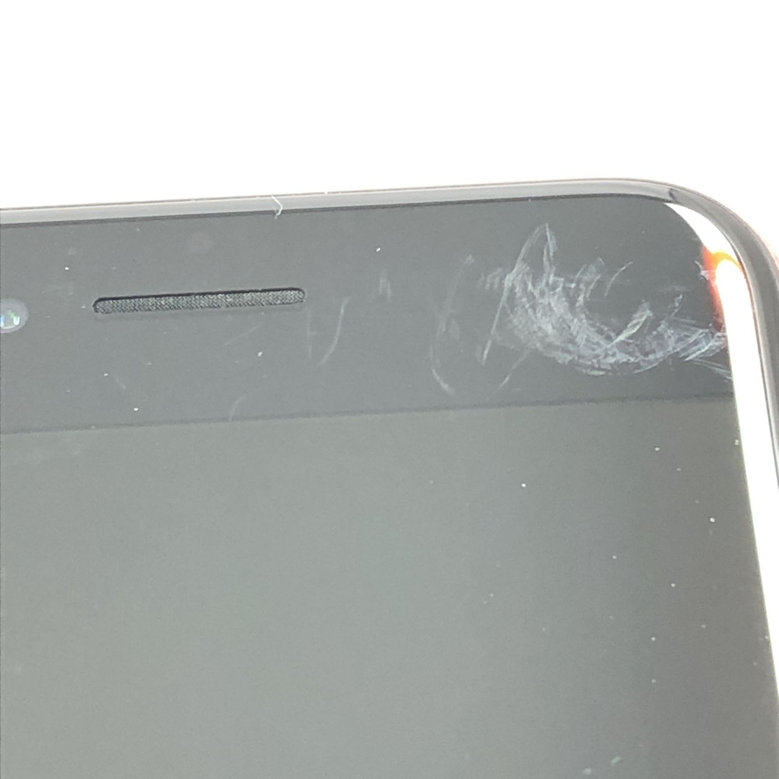 キズあり品】iPhone SE (第2世代)/64GB/356782115794979 - メルカリ