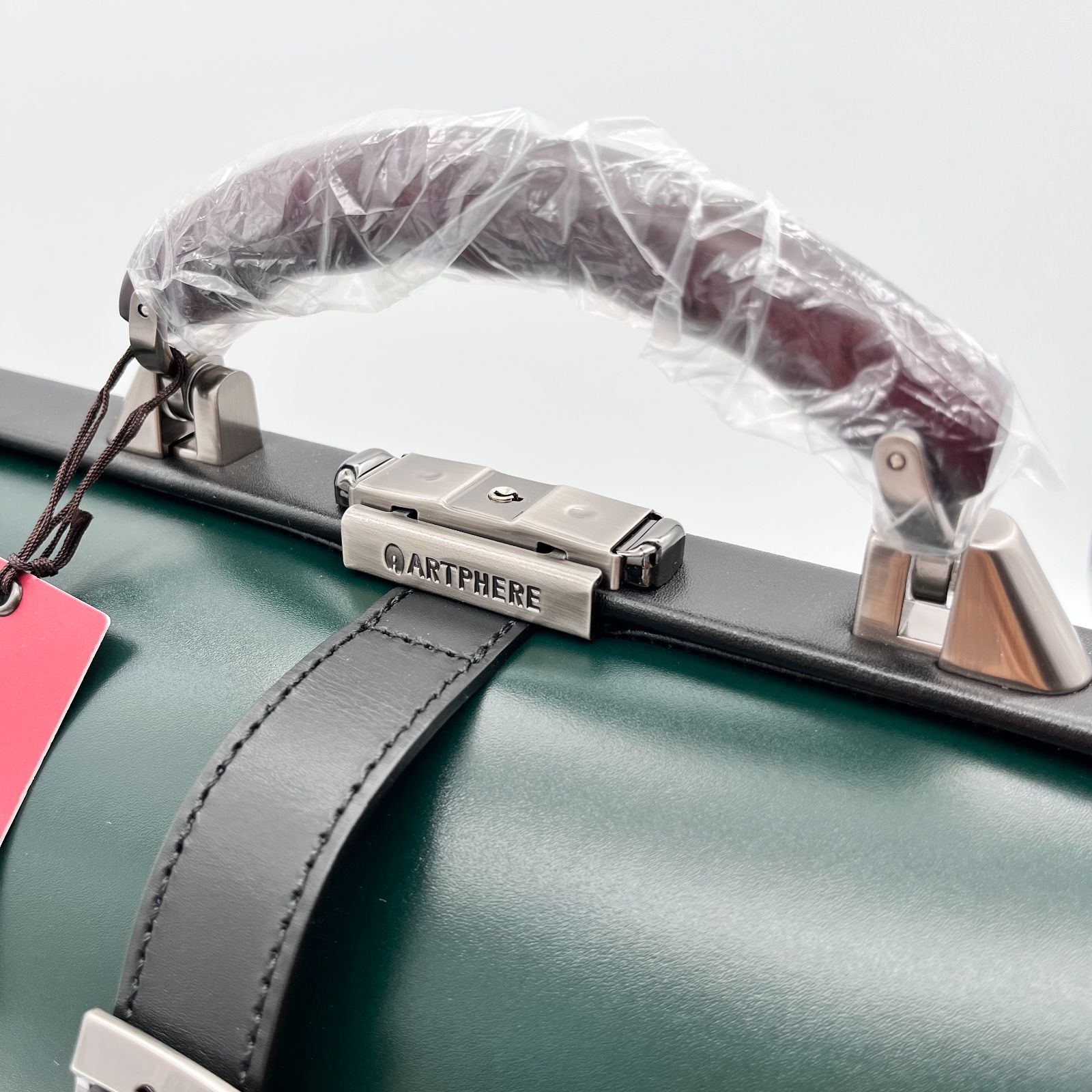 アートフィアー グリーン バッグミニ アートフィアー スマホショルダー