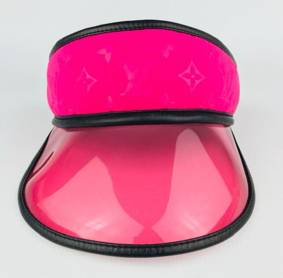 エンボス加工モノグラム柄 クリア