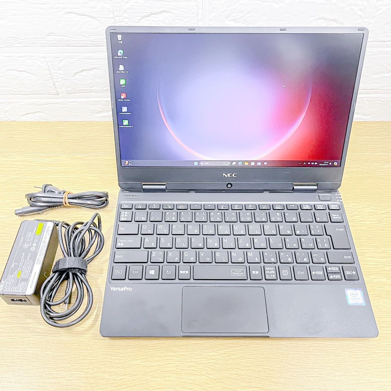 【新品SSDに交換済み】NEC VersaPro VKT13/H-5 Core i5-8200Y メモリ8GB SSD512GB FHD12.5インチ Windows11 Pro 薄型・軽量・小型 ノートパソコン サブ機